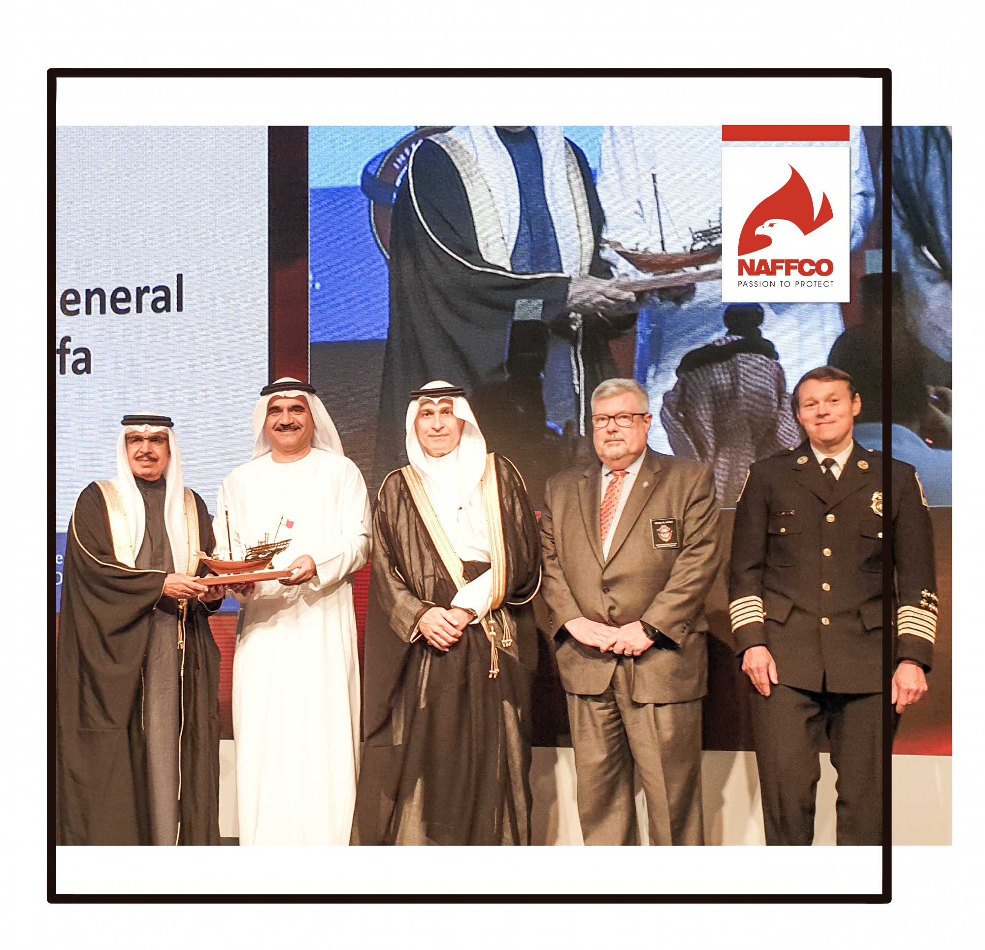 NAFFCO Group CEO Eng. Khalid Al Khatib receiving Award from Lt. Gen Shaikh Rashid bin Abdulla Al Khalifa